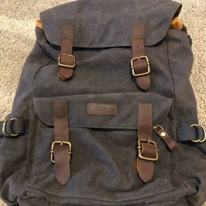 VINTAGE / MILITARY STYLE KATTEE CHARCOAL CANVAS BACKPACK LINED IN CAMEL LINEN